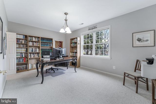 22876 ASHTON WOODS DR, Brambleton, VA 20148