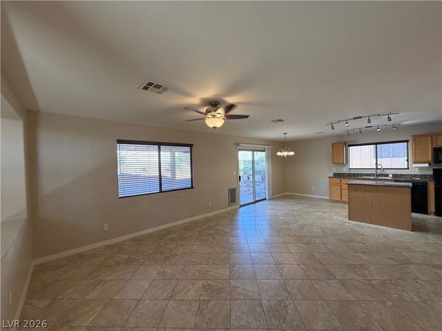 7613 Roop Street, Las Vegas, NV 89131