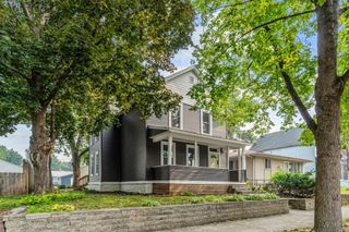 811 Watson Avenue, Saint Paul, MN 55102