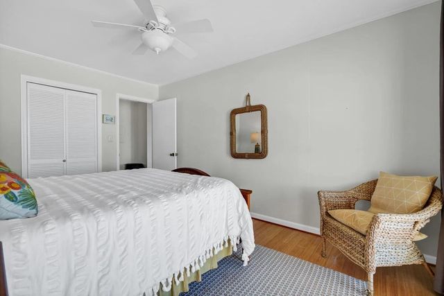 142 Palmetto Boulevard, Edisto Island, SC 29438