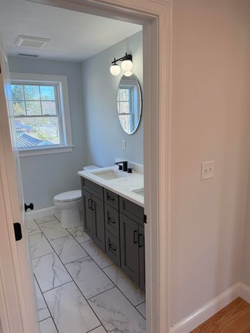 15A Henry Street, Salem, NH 03079
