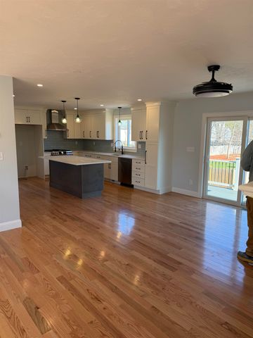 15A Henry Street, Salem, NH 03079