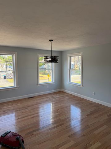 15A Henry Street, Salem, NH 03079