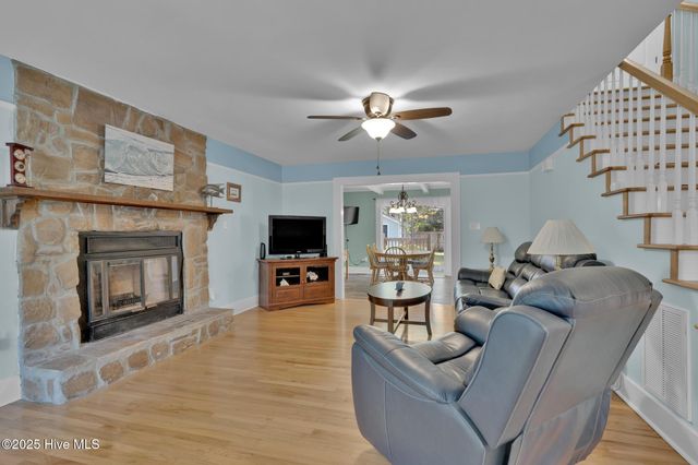 223 Sellers Street, Oak Island, NC 28465