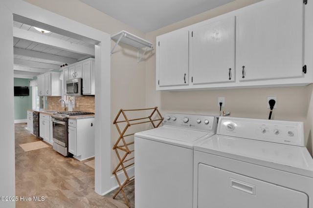 223 Sellers Street, Oak Island, NC 28465