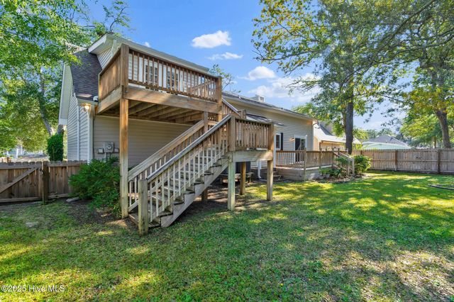 223 Sellers Street, Oak Island, NC 28465