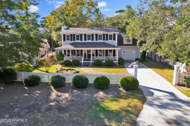 223 Sellers Street, Oak Island, NC 28465