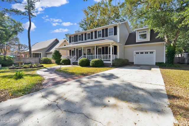 223 Sellers Street, Oak Island, NC 28465