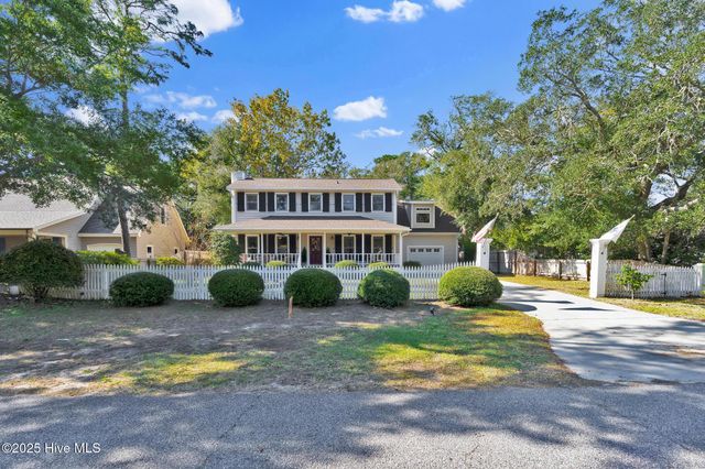 223 Sellers Street, Oak Island, NC 28465