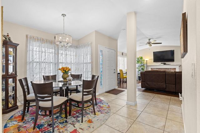 675 Young Way, Roseville, CA 95678