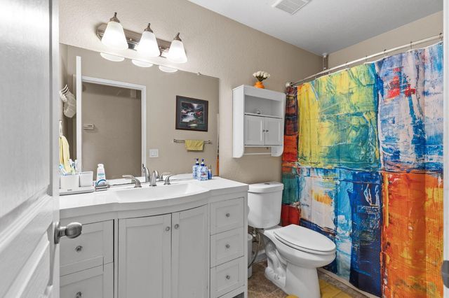 675 Young Way, Roseville, CA 95678