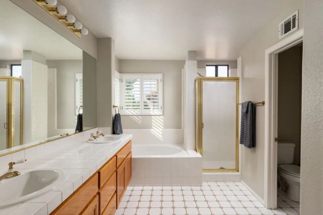 22911 Elk Grass Street, Corona, CA 92883