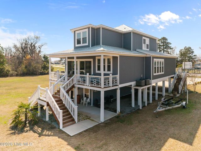 3093 Whichards Beach Road, Chocowinity, NC 27817
