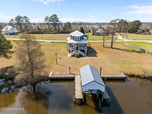 3093 Whichards Beach Road, Chocowinity, NC 27817