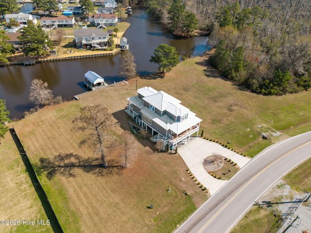 3093 Whichards Beach Road, Chocowinity, NC 27817
