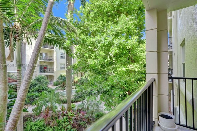 2220 Tuscany Way 2220, Boynton Beach, FL 33435