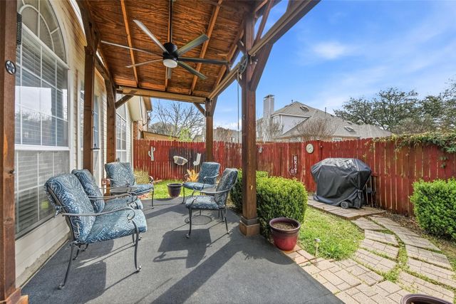 934 Highgate Drive, Lewisville, TX 75067