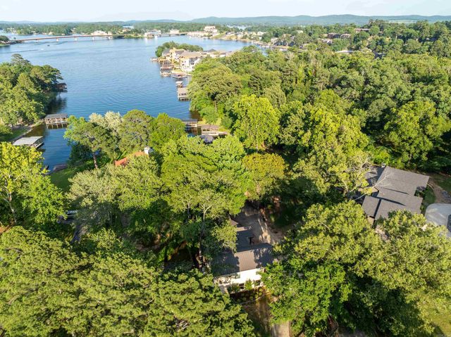 112 Spurwink Lane, Hot Springs, AR 71913