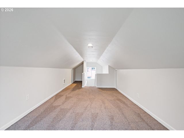 316 15TH Ave, Longview, WA 98632