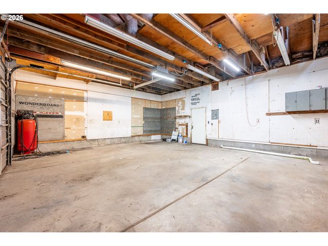 316 15TH Ave, Longview, WA 98632