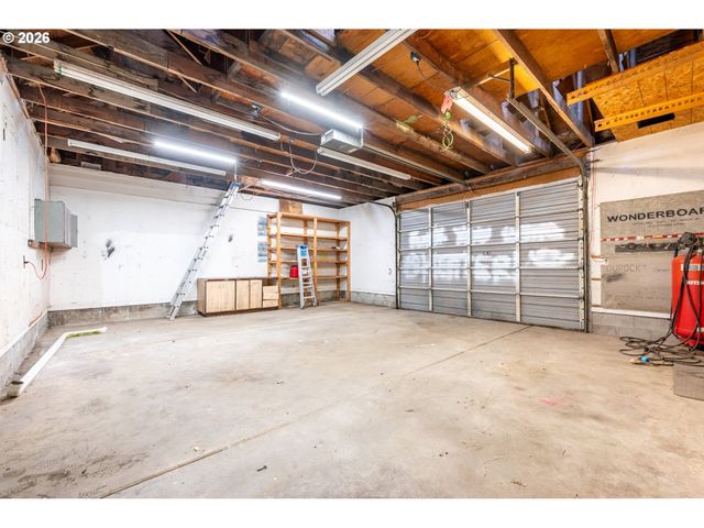 316 15TH Ave, Longview, WA 98632