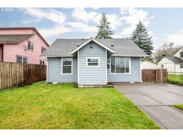 316 15TH Ave, Longview, WA 98632