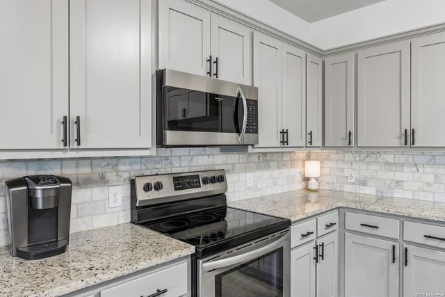 118 Red Tail Cv, Spring Branch, TX 78070