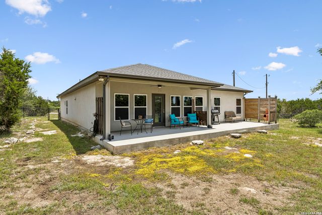 118 Red Tail Cv, Spring Branch, TX 78070