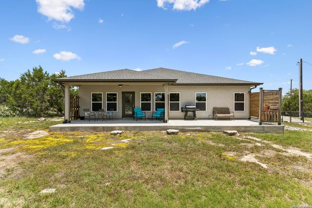 118 Red Tail Cv, Spring Branch, TX 78070