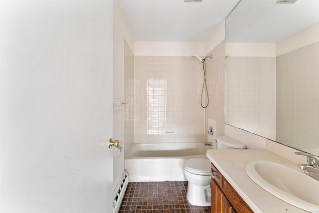 1 Fairfield Avenue C4, Danbury, CT 06810