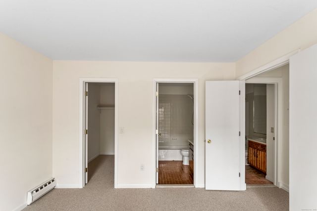 1 Fairfield Avenue C4, Danbury, CT 06810