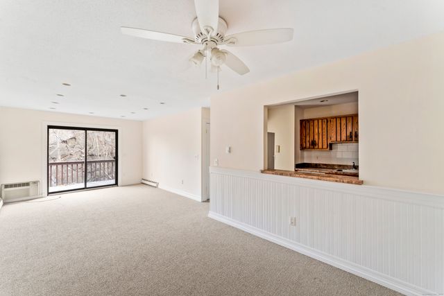 1 Fairfield Avenue C4, Danbury, CT 06810