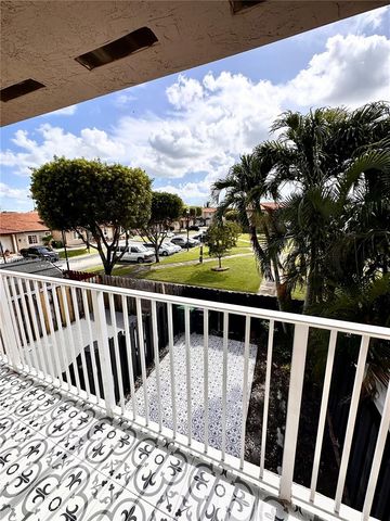 17046 SW 137th Pl 17046, Miami, FL 33177