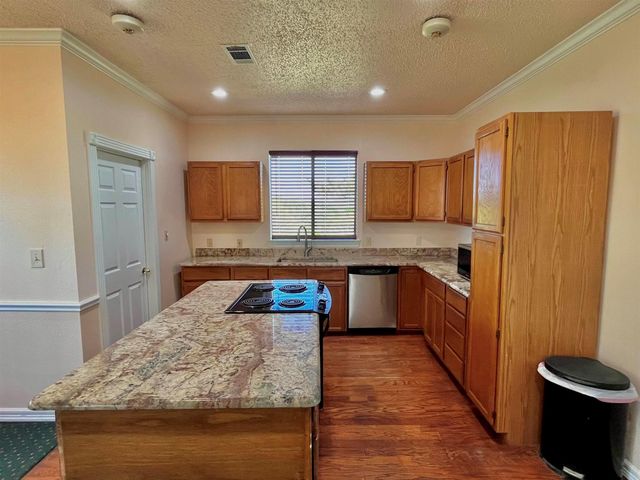 510 Eldorado ST, Tow, TX 78672