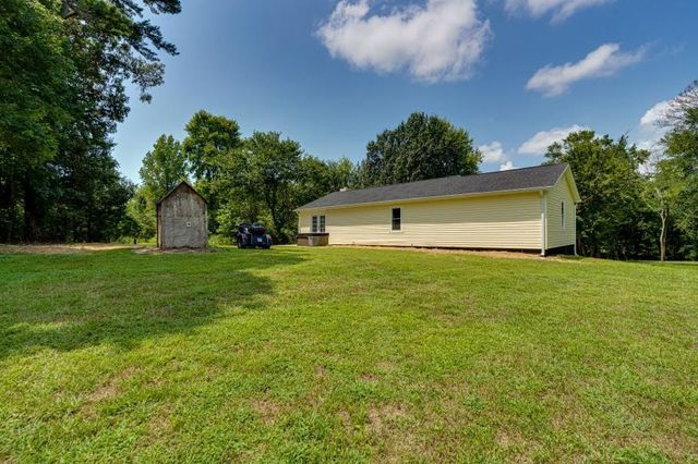 1569 County Road 750, Athens, TN 37303