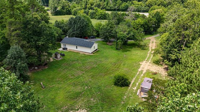 1569 County Road 750, Athens, TN 37303