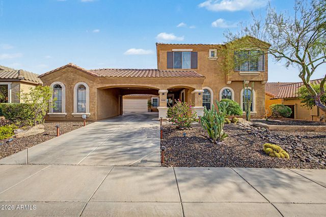 2009 W Nadine Way, Phoenix, AZ 85085