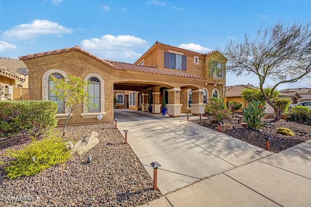2009 W Nadine Way, Phoenix, AZ 85085