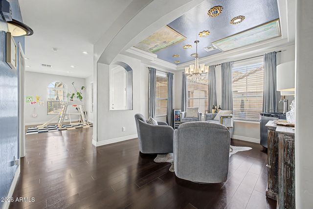2009 W Nadine Way, Phoenix, AZ 85085
