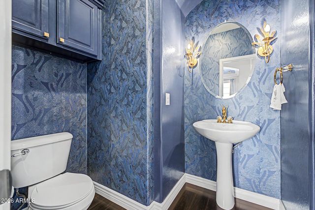 2009 W Nadine Way, Phoenix, AZ 85085