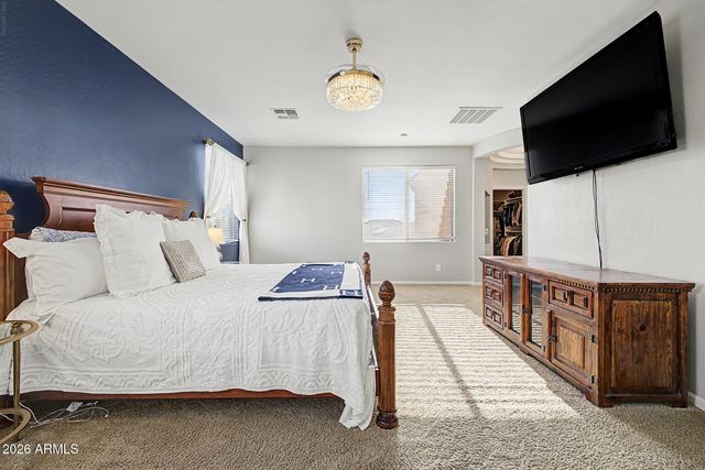 2009 W Nadine Way, Phoenix, AZ 85085