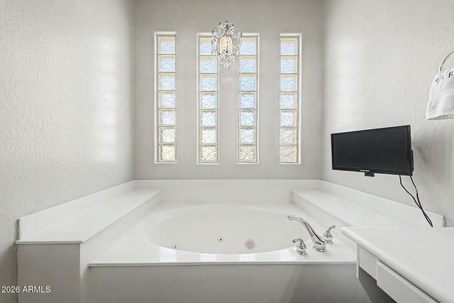 2009 W Nadine Way, Phoenix, AZ 85085