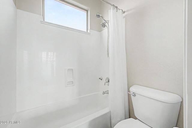 2009 W Nadine Way, Phoenix, AZ 85085