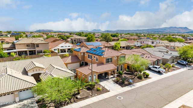 2009 W Nadine Way, Phoenix, AZ 85085