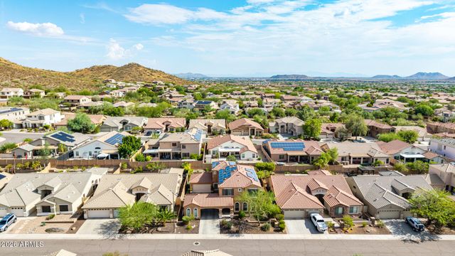 2009 W Nadine Way, Phoenix, AZ 85085