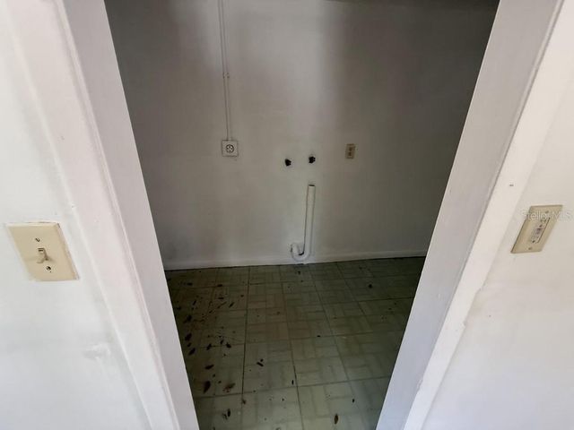 1134 ENGMAN STREET, Clearwater, FL 33755