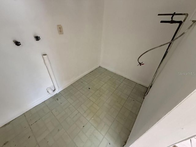 1134 ENGMAN STREET, Clearwater, FL 33755