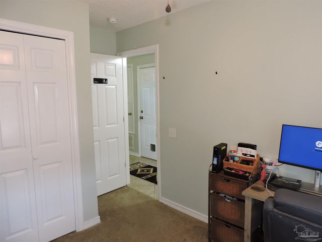 3060 Flintlock Dr, Pensacola, FL 32526