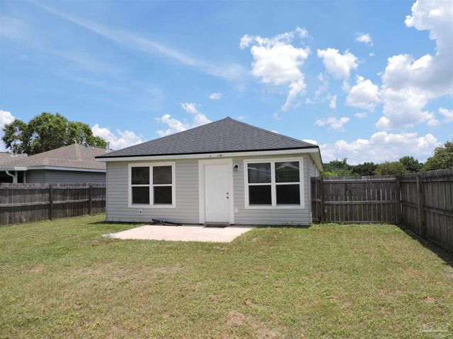 3060 Flintlock Dr, Pensacola, FL 32526