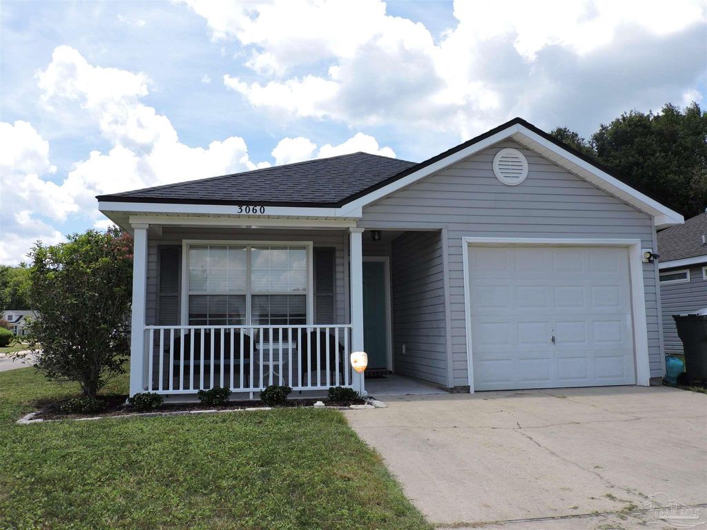 3060 Flintlock Dr, Pensacola, FL 32526